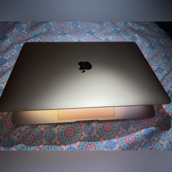 MacBook Air 13